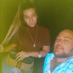 Meet your Posher, Caitlin